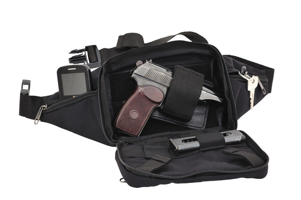 Police tactical bag for carrying weapons with a gun inside